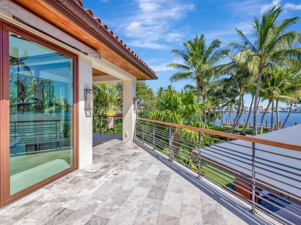 815 Idlewyld Dr, Fort Lauderdale FL 33301