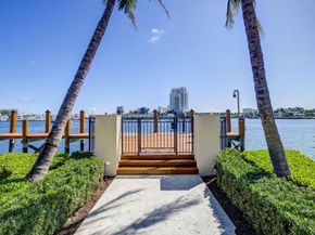 815 Idlewyld Dr, Fort Lauderdale FL 33301