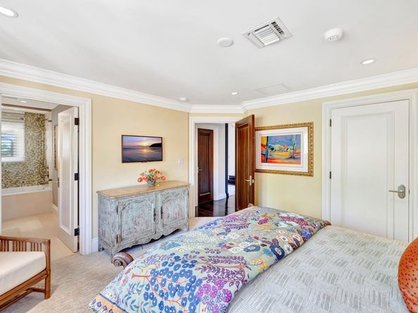 815 Idlewyld Dr, Fort Lauderdale FL 33301