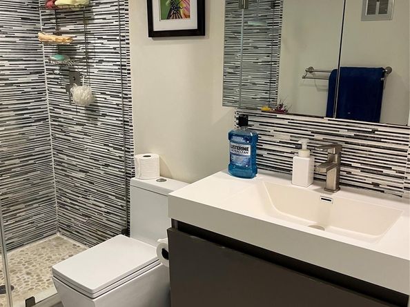 639 W Oakland Park Blvd 104D, Oakland Park FL 33311