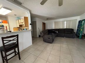 3429 NW 44th St 102, Lauderdale Lakes FL 33309