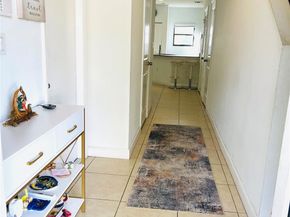 360 NE 194th Ln, Miami FL 33179