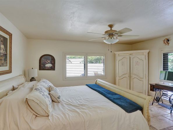 2000 NE 31st Ave, Fort Lauderdale FL 33305