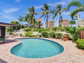2000 NE 31st Ave, Fort Lauderdale FL 33305