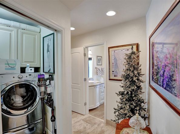 2000 NE 31st Ave, Fort Lauderdale FL 33305