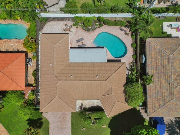 2000 NE 31st Ave, Fort Lauderdale FL 33305