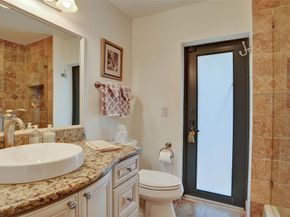 2000 NE 31st Ave, Fort Lauderdale FL 33305
