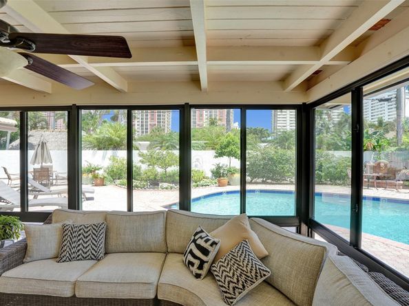 2000 NE 31st Ave, Fort Lauderdale FL 33305