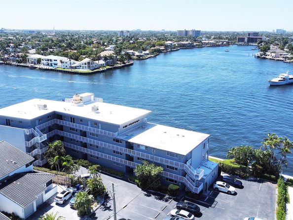 1201 S Riverside Dr 206, Pompano Beach FL 33062