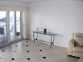 1201 S Riverside Dr 206, Pompano Beach FL 33062