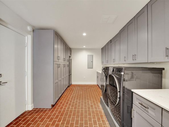 459 NE 15th Ave, Fort Lauderdale FL 33301