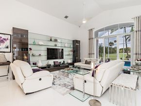8270 Spyglass Drive, West Palm Beach FL 33412