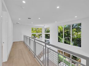 1504 NE 6th Ct, Fort Lauderdale FL 33304