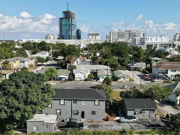 904 4th Street, West Palm Beach FL 33401