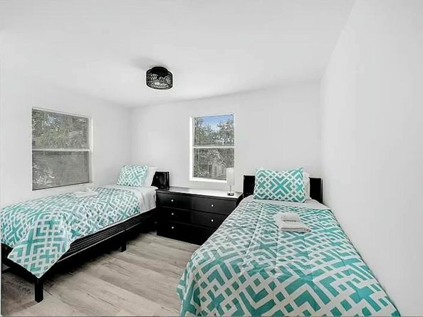 904 4th Street, West Palm Beach FL 33401
