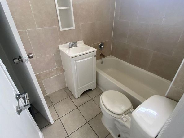 652 Bayberry Drive, Lake Park FL 33403