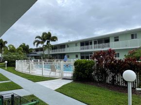 2100 NE 38th St 128, Lighthouse Point FL 33064