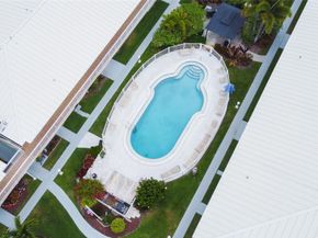 2100 NE 38th St 128, Lighthouse Point FL 33064