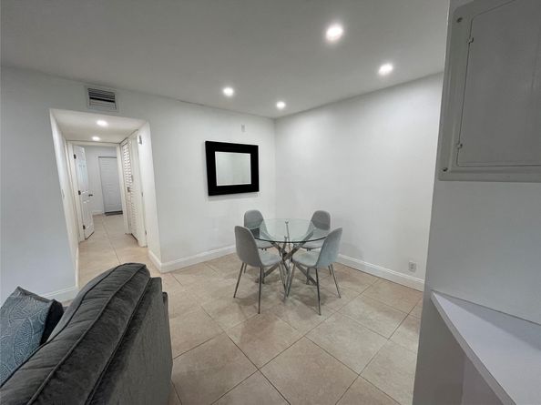 2100 NE 38th St 128, Lighthouse Point FL 33064