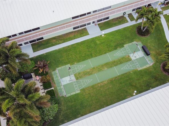 2100 NE 38th St 128, Lighthouse Point FL 33064