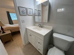 2100 NE 38th St 128, Lighthouse Point FL 33064