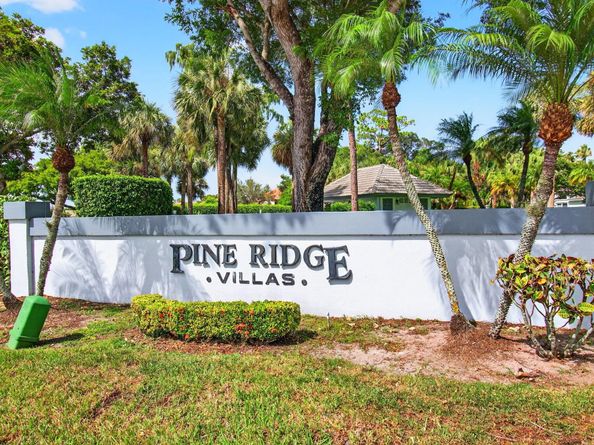 5372 Pine Circle, Coral Springs FL 33067