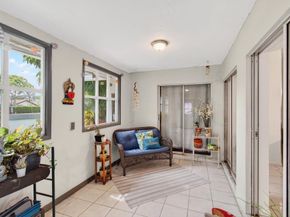 5372 Pine Circle, Coral Springs FL 33067