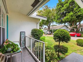 5372 Pine Circle, Coral Springs FL 33067