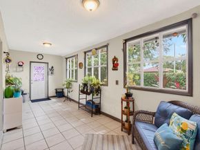 5372 Pine Circle, Coral Springs FL 33067