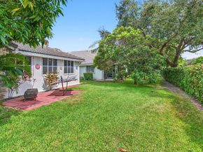 5372 Pine Circle, Coral Springs FL 33067