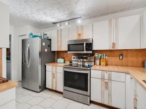 5372 Pine Circle, Coral Springs FL 33067