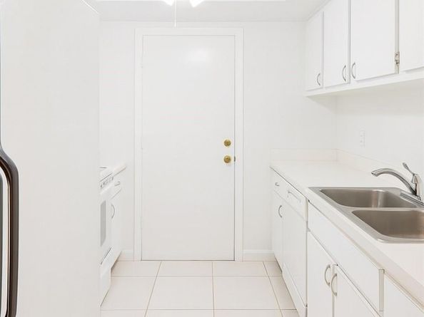 1700 SE 15th St 206, Fort Lauderdale FL 33316