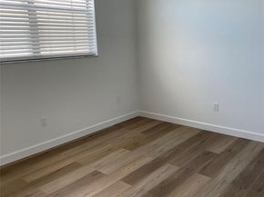 2850 Somerset Dr 404L, Lauderdale Lakes FL 33311