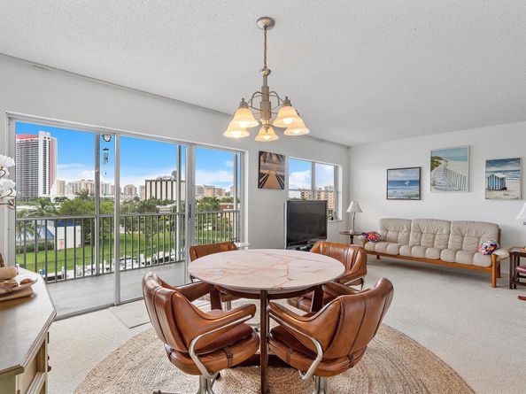 200 Diplomat Pkwy 534, Hallandale Beach FL 33009