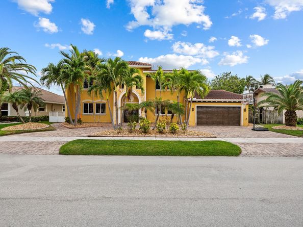 1512 SE 12th St, Deerfield Beach FL 33441