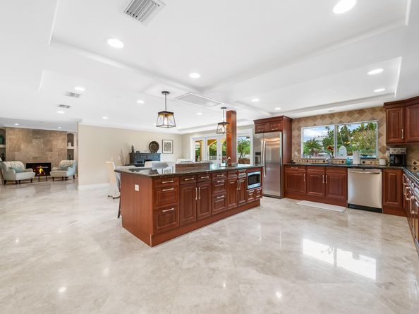 1512 SE 12th St, Deerfield Beach FL 33441