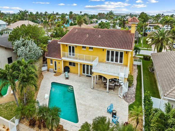 1512 SE 12th St, Deerfield Beach FL 33441