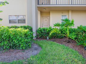 3755 Via Poinciana 101, Lake Worth FL 33467