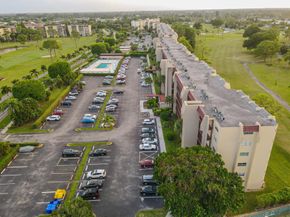 3755 Via Poinciana 101, Lake Worth FL 33467