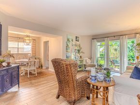 3755 Via Poinciana 101, Lake Worth FL 33467