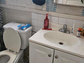 216 NW 7th Ct, Hallandale Beach FL 33009