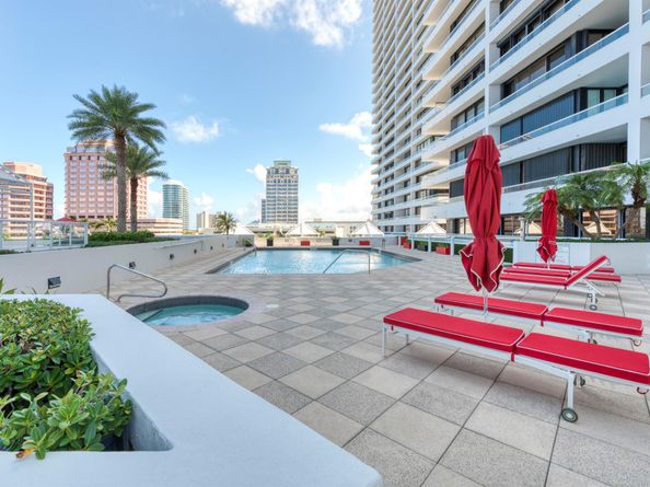 529 S Flagler Drive Th3g, West Palm Beach FL 33401