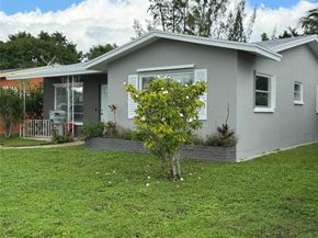 6733 NW 62nd St, Tamarac FL 33321