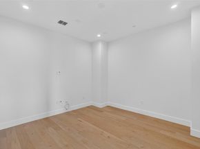 10105 Milky Way DR, Austin TX 78730