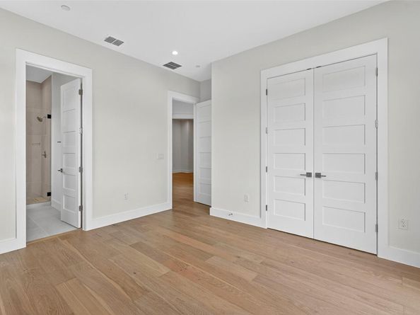 10105 Milky Way DR, Austin TX 78730