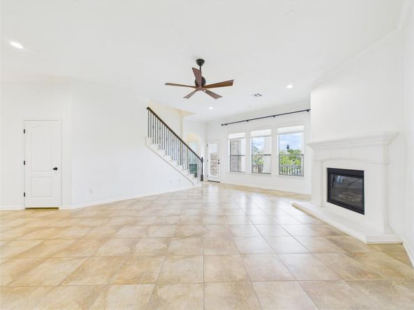 2624 Outlook Ridge LOOP, Leander TX 78641
