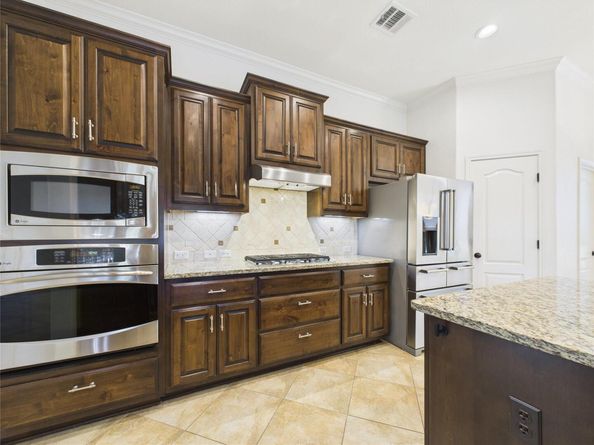 2624 Outlook Ridge LOOP, Leander TX 78641