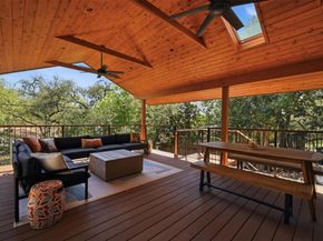 3907 Cresthill DR, Austin TX 78731