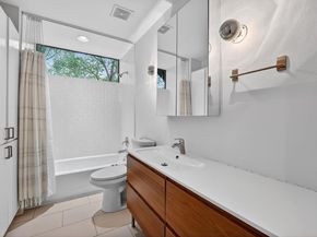 1616 Haskell ST A, Austin TX 78702