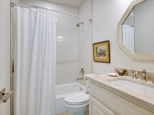 2305 Barton Creek BLVD 20, Austin TX 78735
